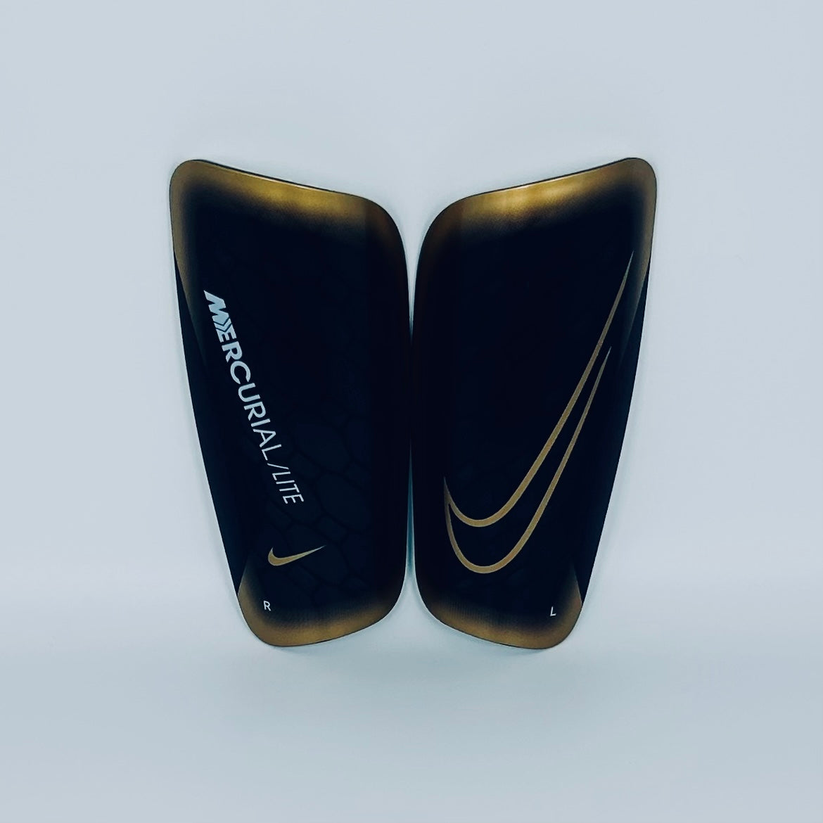 Nike Mercurial Lite Shin Guards F013