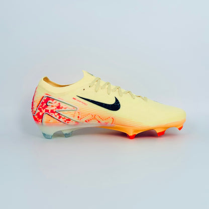 Nike Air Zoom Mercurial Vapor 16
Elite FG Mbappe Signature