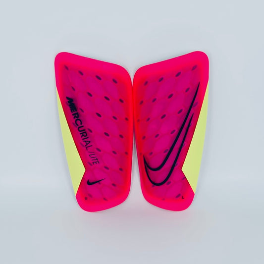 Nike Mercurial Lite Schienbeinschoner F606